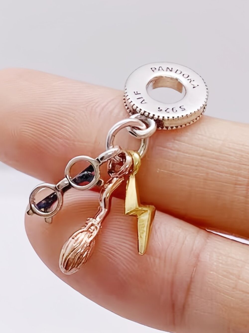 Pandora Harry Potter, Glasses, Nimbus 2000 & Lightning Bolt Dangle Charm